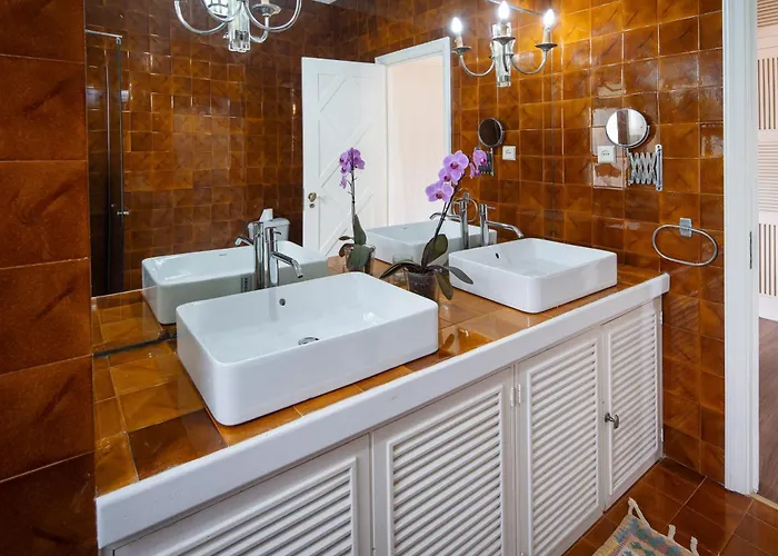 Casa Dos Arcos - & Pool Séjour chez l'habitant Ponta Delgada