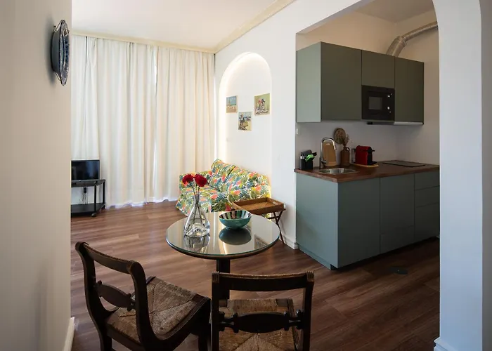 Séjour chez l'habitant Casa Dos Arcos - & Pool