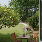 Casa Dos Arcos - & Pool Homestay Ponta Delgada (Sao Miguel)